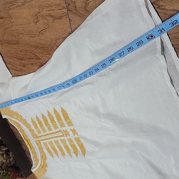 Roller Rabbit Embroidered Kurta - Picture 9 of 14